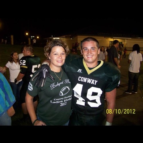 Yooo! Conway Tiger #49! Football is my life! Clemson fan till death of me! Follow me