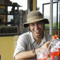 AngeloBejarano3's profile picture. amante de la naturaleza, me gustan las actividades al aire libre, soy Guia de Turismo vivo en La  Fortuna de San carlos

http://t.co/qi4xpAMl5P