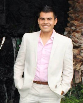 Lic. En Administracion de Empresas y Turisticas
Mtro. en Educación
