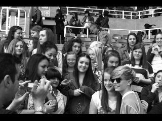 @demilovato @ronanparke @niallhoran @justinbieber @mileycyrus @arianagrande♥ Believetour-02/03/13&TMHtour-17/03/13♥♥