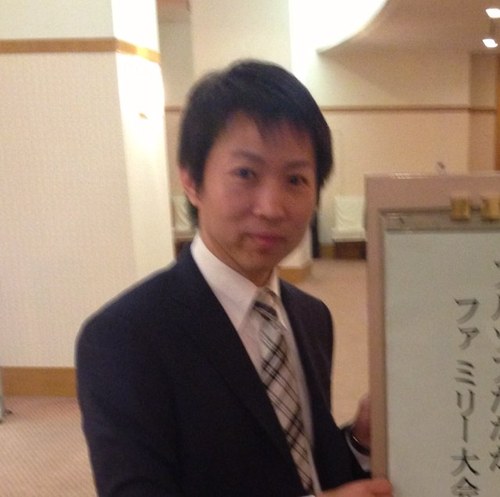 石川県白山市でアルソアサロンのマネージャーをしている田中清です。 人が持っている力（キレイ、健康、より良くなろうとする姿勢）を高める事をアルソア化粧品を通して、日々取り組んでおります。 詳しくはブログで更新中！。 フォローお願いします！