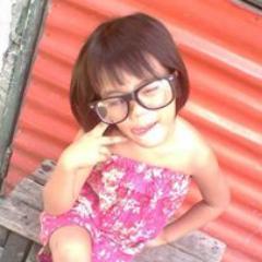 Hi Chen Mickaella  ** is my real neym :
But I’m known to be called Chen , Micka , & BUNSO ♥ I love OneDirection :D