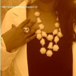 PreranaRanjan's profile picture. free lance writer, a very lazy blogger ,  #musicfreak nd a big Shopaholic (headache to my hubby)...;p;p
My Fb page : https://t.co/93Ep0Lt2