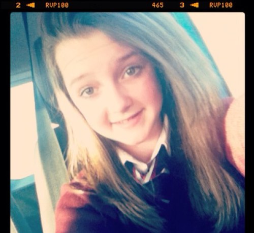 #teamfollowback✌     -bbm;29CAF0BB♡