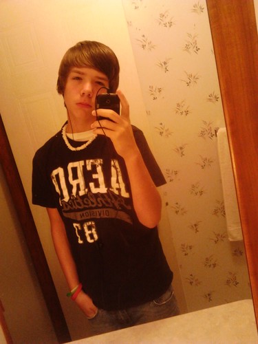 Kik= mcmcviii - Follow Me ! Also Follow On Instagram mcmxcviii_1