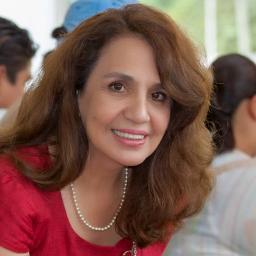 Dra. Eva Campos Solano, candidata a diputada por el distrito 15 de Orizaba.