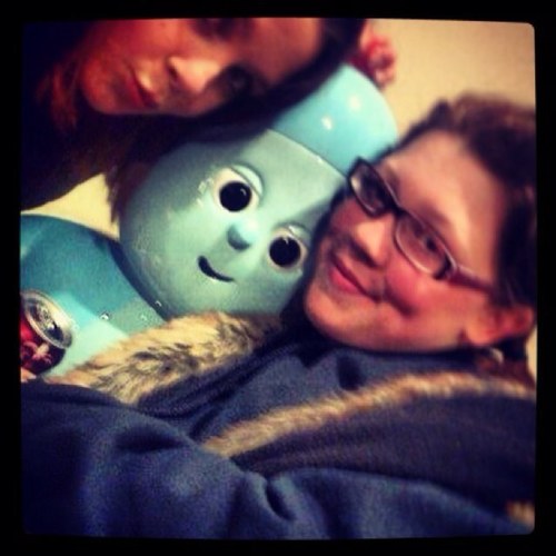 I love demi lovato. Love my two little monkeys ella and ava