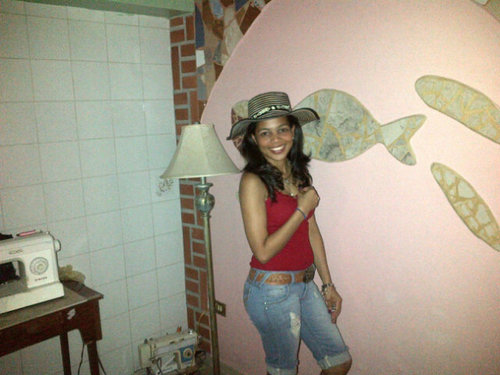Venezolana, Lcda en educación,  madre de Braian y de Yorgelis.