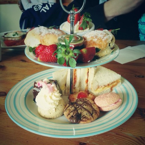 Curlycolonel's profile picture. 