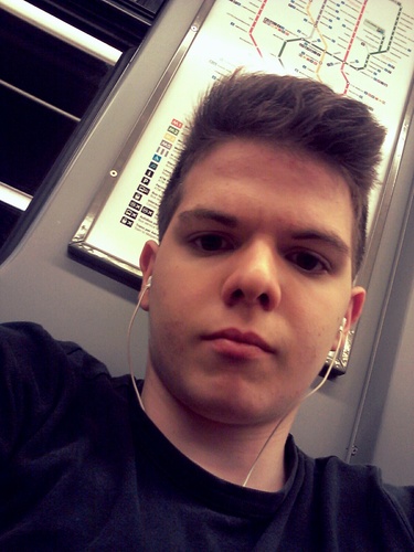 SannyTupputi's profile picture. #Stramala