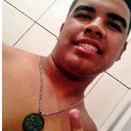 Heeenriqque's profile picture. https://t.co/U3NWzh0Hc9 Seegui ou Adc FACE ?