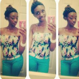 - Cuteeee , Beautiful && Hiqhly Apprciated .. 
#TeamJasmineRenee'