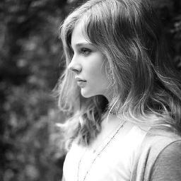Older sister to @NotSoDarling_. My parents are dead and it's my fault. {Fifteen years}  {#RP18+ l @DarkDisney l #ReturnToNeverland}