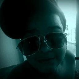 yo soy feo lindo como tu lo tome pero tengo mi (tengo mi vacanaria ) =_=