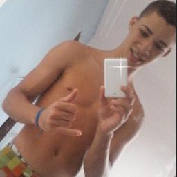 ::::::: Meu Face :::::::
http://t.co/wX2p99SJei