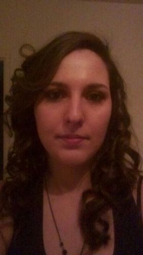 stphani61289696's profile picture. 