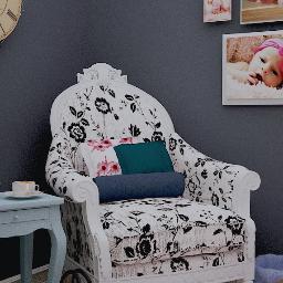 RaquelFlores09's profile picture. 