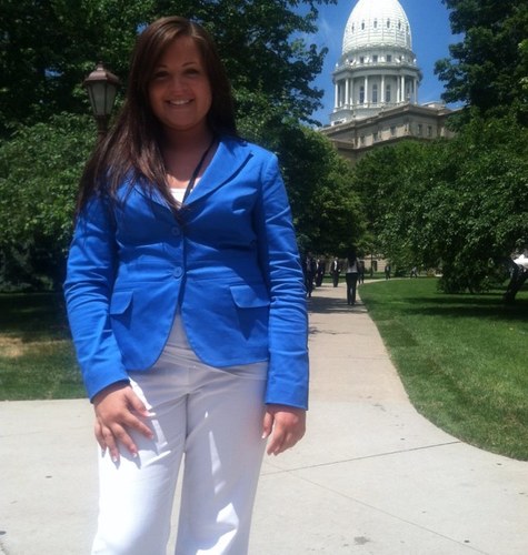 SarahKolker's profile picture. Grand Rapids - Producer of FOX 17 News at 4. Proud GVSU Laker. All around news junkie. These are my opinions, not endorsements.