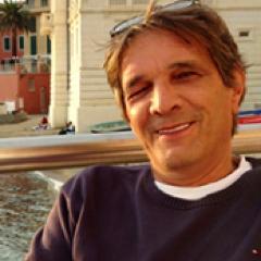 Visionary Enterpreneur, Designer...by Made in Italy. http://t.co/HxzuiEqJ7w