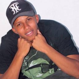 Vamos Galerinha MC Fp Original aki todas informaçoes, duvidas e criticas podem viim ee agredecer des de ja aos fãs q curtem as musicas valeu s2s2