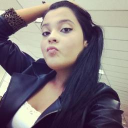 As pessoas falam mal de você por trás, porque sabem que você estará sempre à frente delas ! Livrai-me de todo mal amém :)