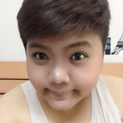 B_e_e_be's profile picture. 