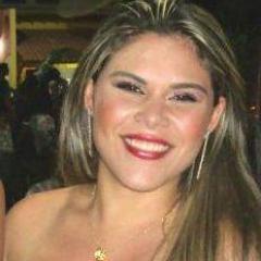 ♥ Se tudo na vida fosse só alegria, as pessoas não dariam valor à felicidade.....Ser feliz não é ter uma vida perfeita.... mais saber tira sabedoria dos erros!
