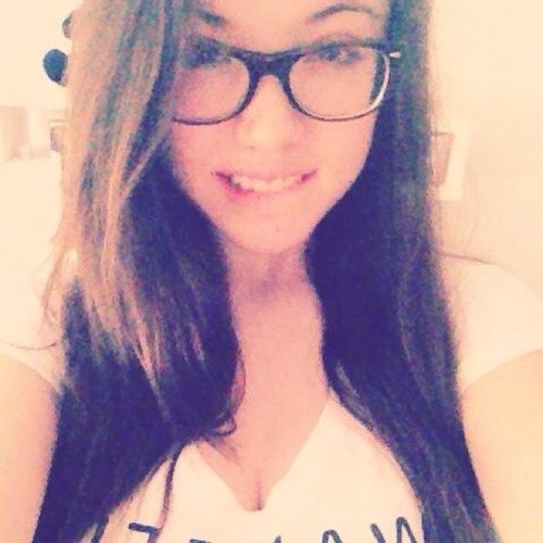 MissBieber2020's profile picture. #belieber:))
Follow me,I'll follow you back^^