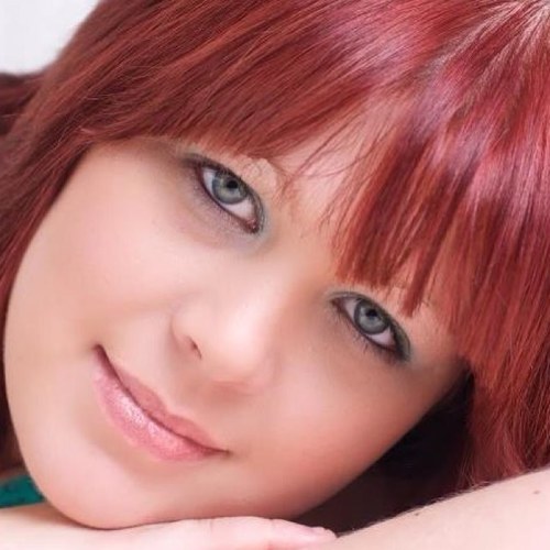 pearlshair's profile picture. My name is Pearl Skilton . Im a hair and makeup artist with more than 10 years experience .