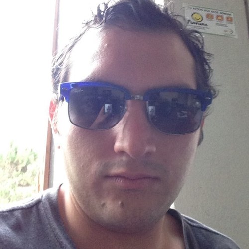 iiiosh's profile picture. Just rollin......