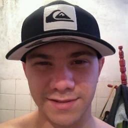 Quem Se Descreve, Se Limita !!