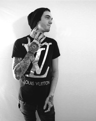 Aye. @FauxxDemii is perfect.