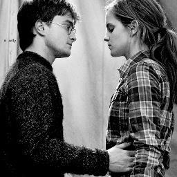 My friends say I'm like Luna~I blame the Nargles and read magazines 'upside down.'
 A member of Dumbledore's Army , A #potterhead Always Until the very end ϟ