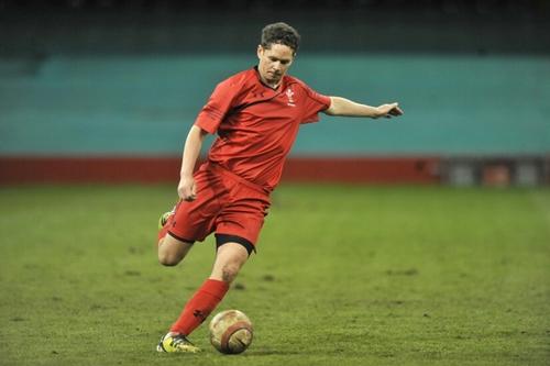 MansfieldRichie's profile picture. win or lose we hit the booze, if we draw we drink some more