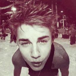 Eu amo o @justinbieber