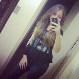 ... Deixo as coisas que amo livres ,se elas voltarem é por que as conquistei. Se não voltarem, é por que nunca foram minhas. - Jonh L.