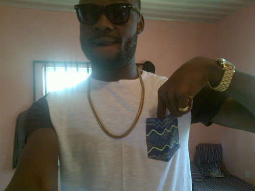 Am purer dan white, always knocking at ur door 4 my money..Team duffle bagz..always smiling & writing seriously on your bag...team good boy..till u come closer