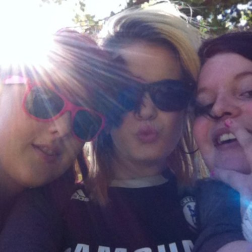 In love and obsessed with The Wanted!Especially Nathan Sykes!Want to marry Nathan Sykes!xx#TWfanmily! Add me bbm 2954120A! Btw im the blonde one :p