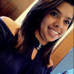       - Amor é quando você tem todos os motivos para desistir de alguém, e não desiste ... *-*      _  
http://t.co/nZ4BfQCO1K