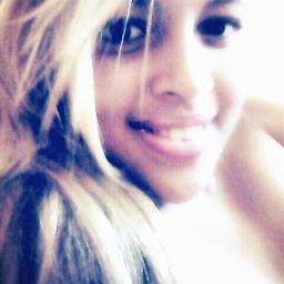 *-* Deus,me proteja do inimigo que me ataca..E mais ainda do inimigo que me abraça.