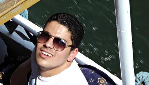 A7madBan's profile picture. hhhhhhhhhhhhhh it's about life