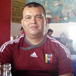 Tengo 41 años Casado con tres hijos trabajo independiente