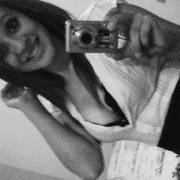 17 aninhoos,Mineirinhá Uaii.. 
Quer Saber maiis?? FollowMe...=D
http://t.co/GtjnG1crHl