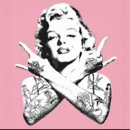 Make Up Artist for M.A.C, Manicurist, Fashion Stylist,Owner of ModSole LLC, Amazing Mother, Daughter, Lover, Sister, BFF & overall SUPERWOMAN!! FOLLOW ME!!