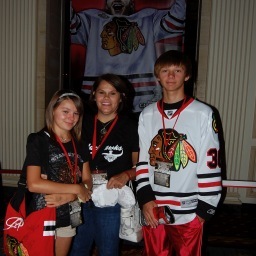 Hockey,Track Mom, 2 AMAZING Teens, LOVE IU Hockey, Chicago Black hawks & ELLEN SHOW