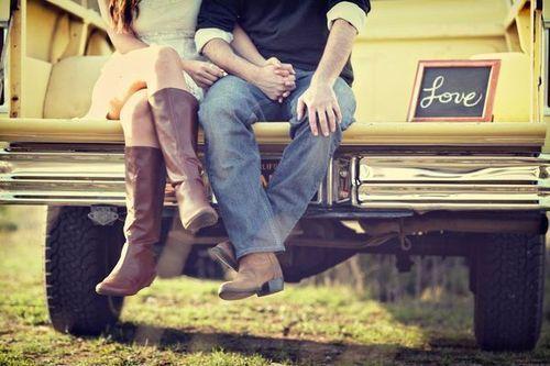 countrylyriccs's profile picture. @AutumnHillMusic & @AnnChaplin follow me     #teamdodge                                                            believe in Him ↑