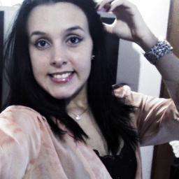 Nada do que eu faça, Nem de longe, nem de leve, tem a força e nem o poder de me mudar, de me fazer voltar a ser daquele jeito diferente que eu fui, que eu pensa
