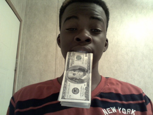 Fuck You . We Dont Love These Hoes #BallIsLife  , Follow Me I'll Follow Back . Go Follow My Right Hand Thug @_PowerWisdom She Dope .