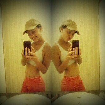 Pretty & Paid    ...  ♥♥ -- follow a Gorgeous Bitch Though (;