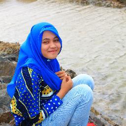untuk hidup berdua haruslah setia ....http://t.co/mhGx5WhE6q . :*